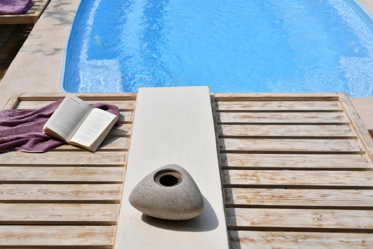 Villa Christianna Studios Agios Nikitas Exterior photo