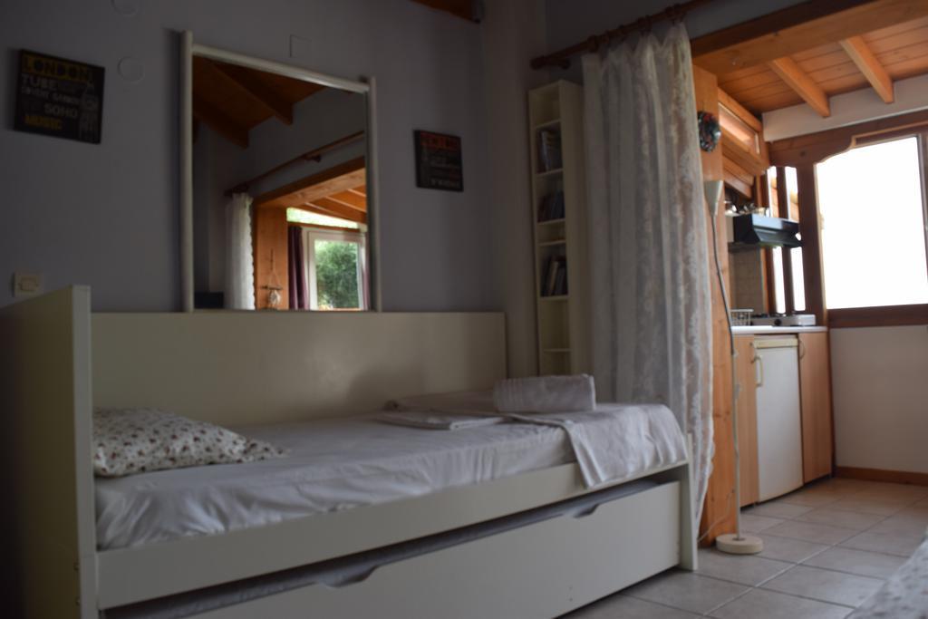 Villa Christianna Studios Agios Nikitas Exterior photo