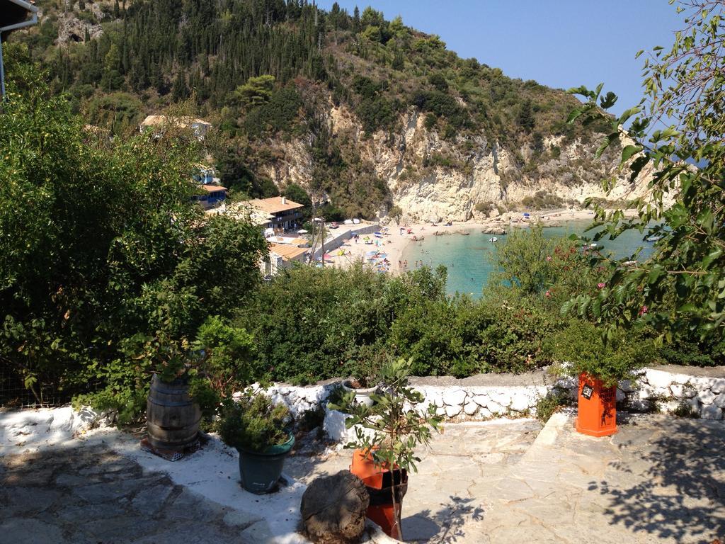Villa Christianna Studios Agios Nikitas Exterior photo