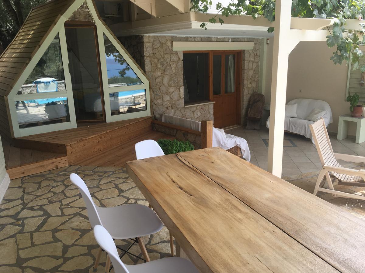 Villa Christianna Studios Agios Nikitas Exterior photo